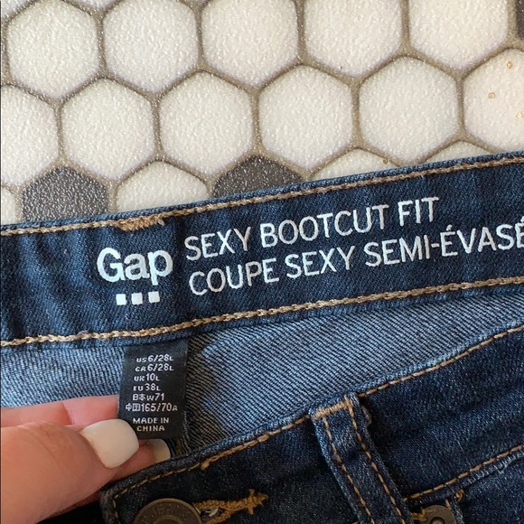 GAP Bootcut Jeans - Picture 2 of 2